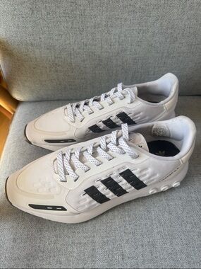 Adidas LA Trainer III